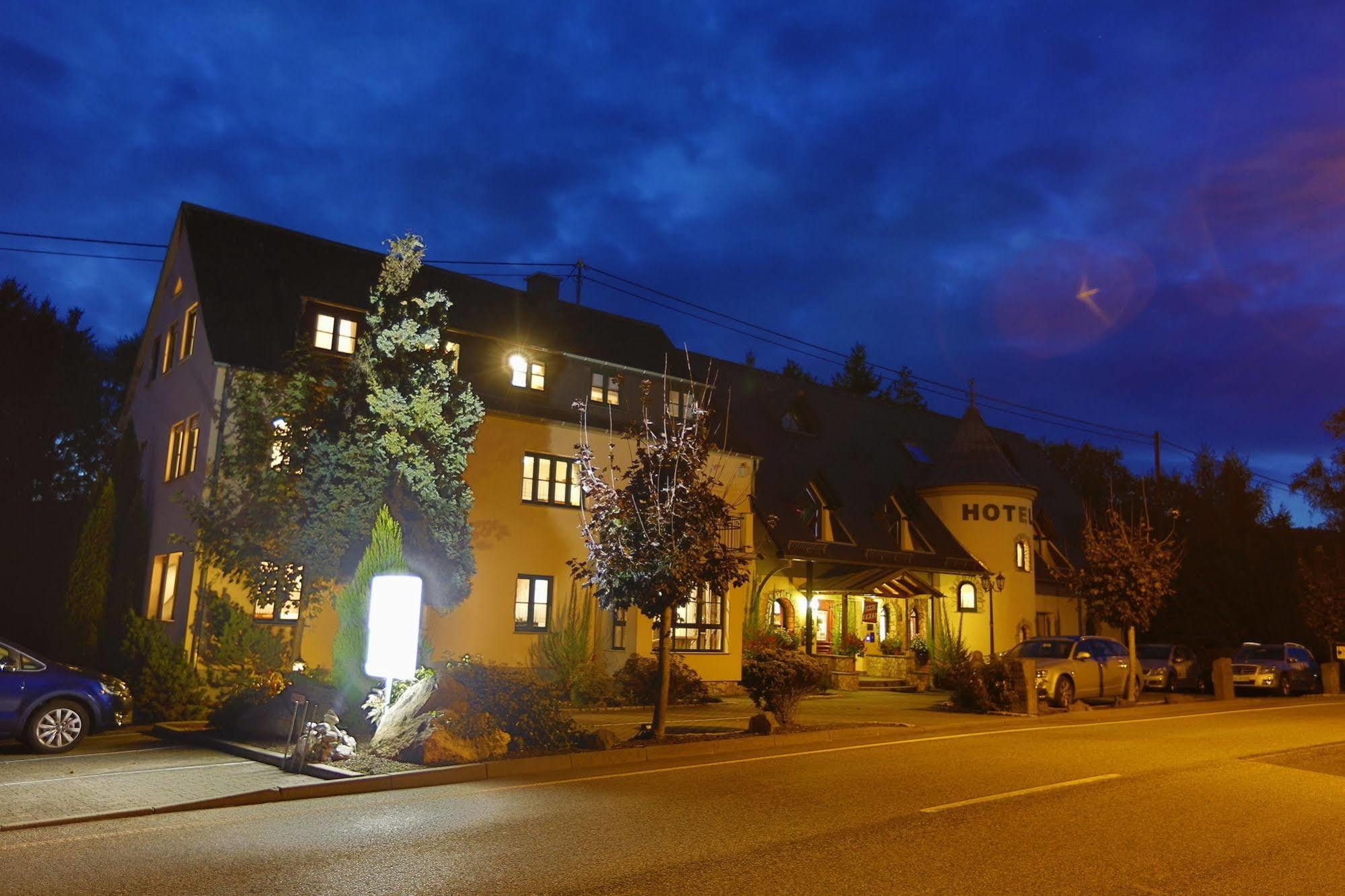 Landhotel Villa Moritz Garni Oberahr Exteriér fotografie